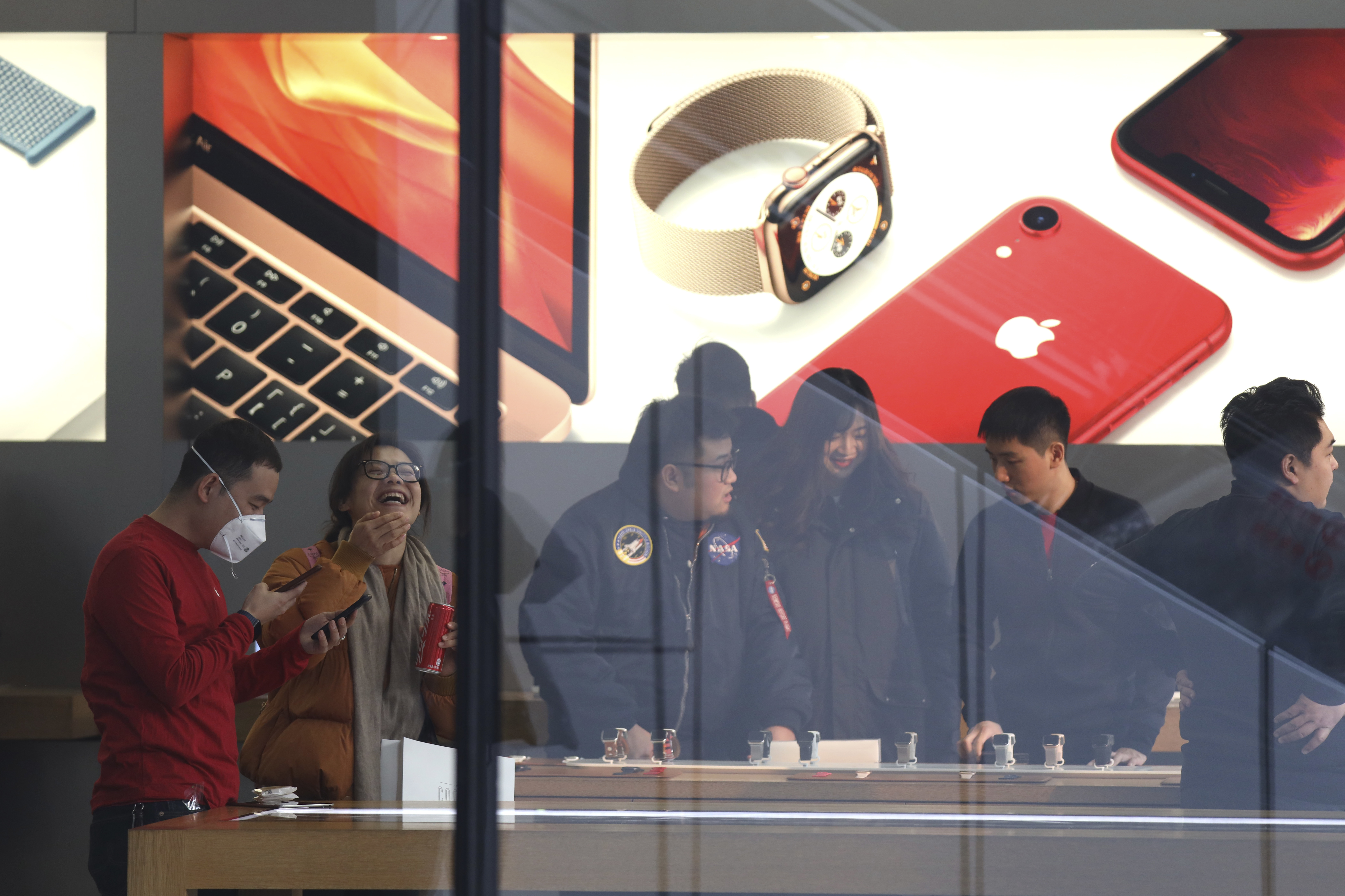 jammer gun parts group , Waning iPhone Demand Highlights Chinese Consumer Anxiety